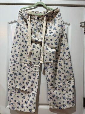 New!! Peach Love California Cream Floral Wide-Leg Pants with Blue Print